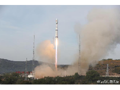 我國成功發射試驗十六號A/B星和試驗十七號衛星